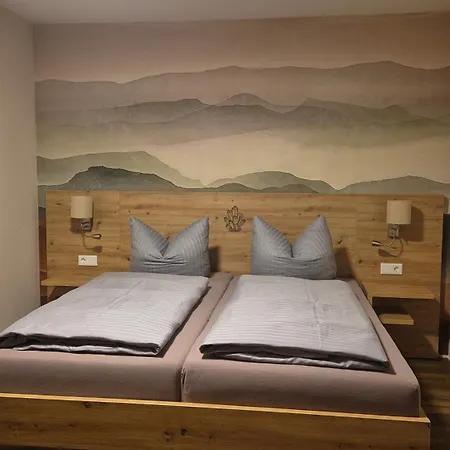 מלון Bergkristall